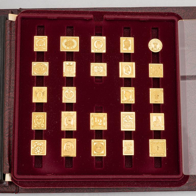 Franklin Mint, frimärksavbildningar, 73 st, förgyllt silver, "The world's first stamps", 1979.