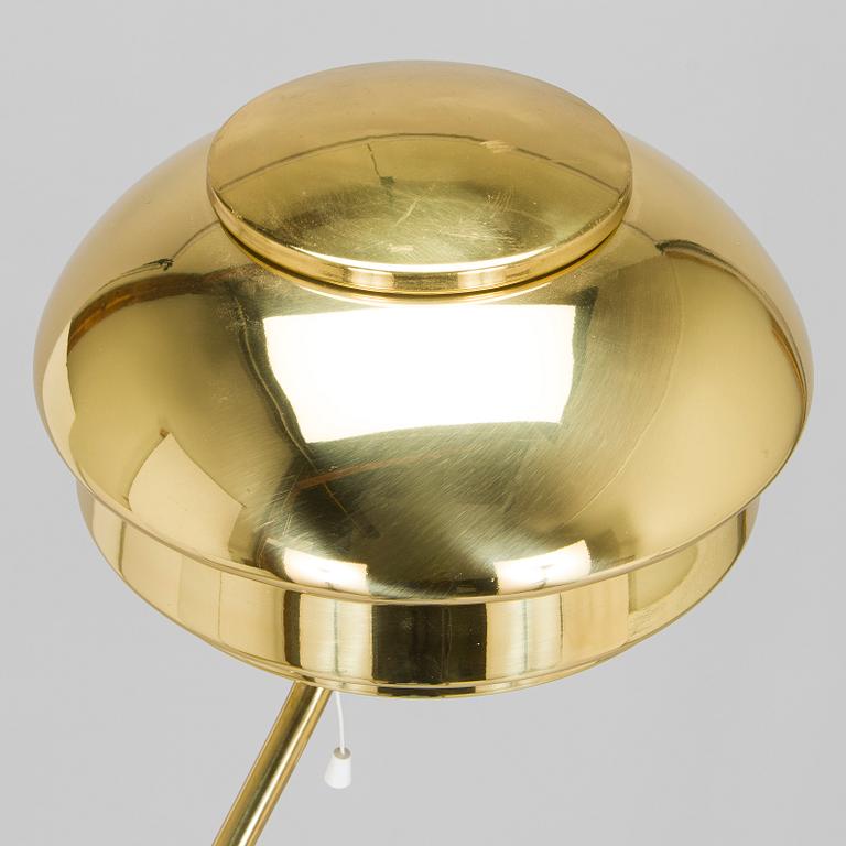 Alvar Aalto, golvlampa, modell A808, Valaistustyö.