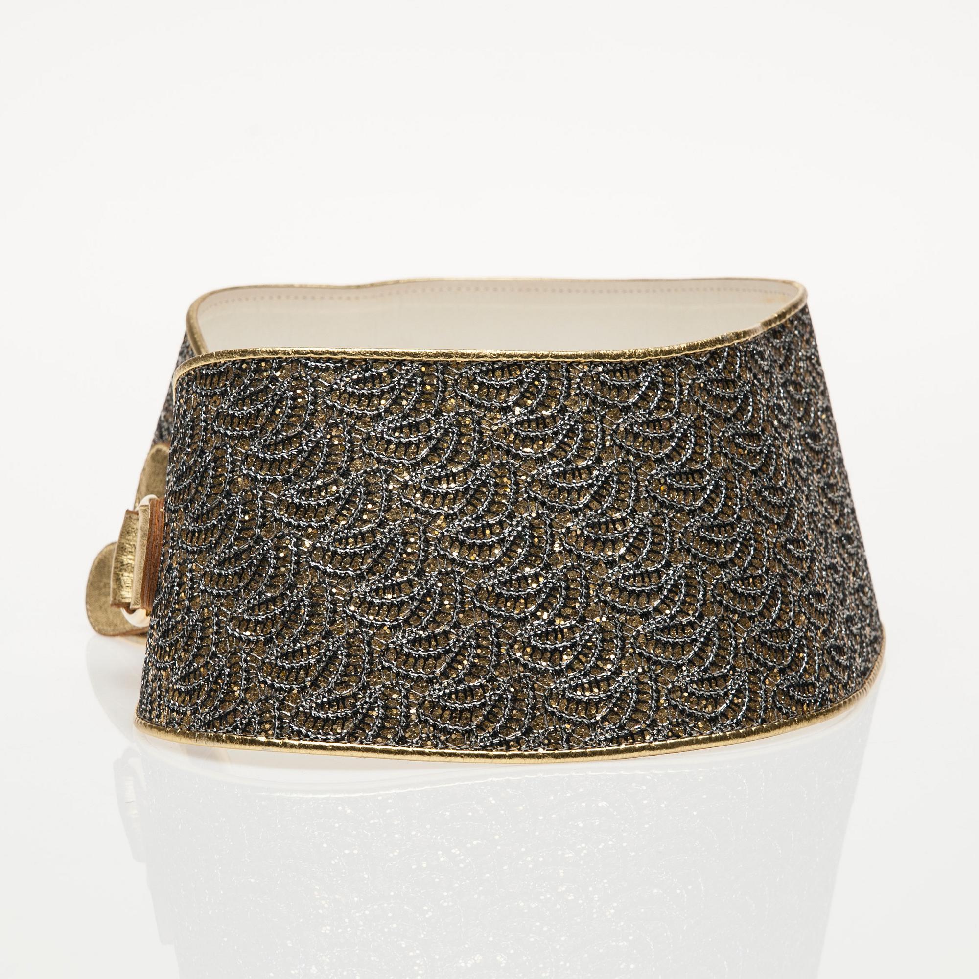 SKÄRP, Yves Saint Laurent.