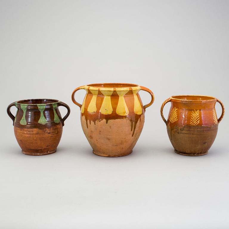 A lot of three folk art pottery jars 19th century.