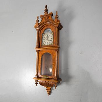 A ca 1900 wall clock.