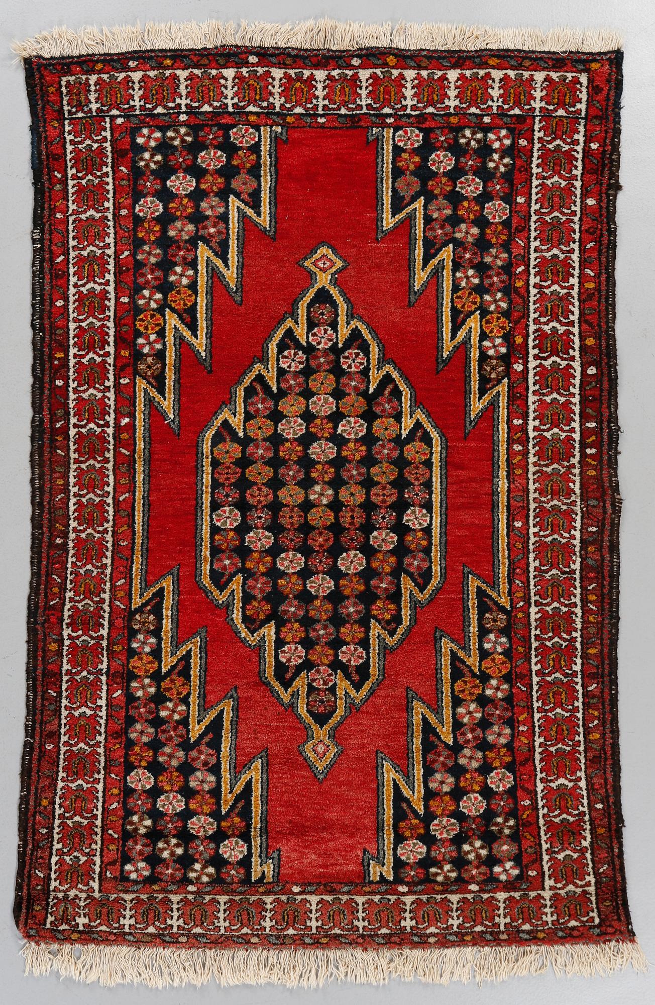 MATTA, hamadan, semiantik, ca 190 x 128 cm.