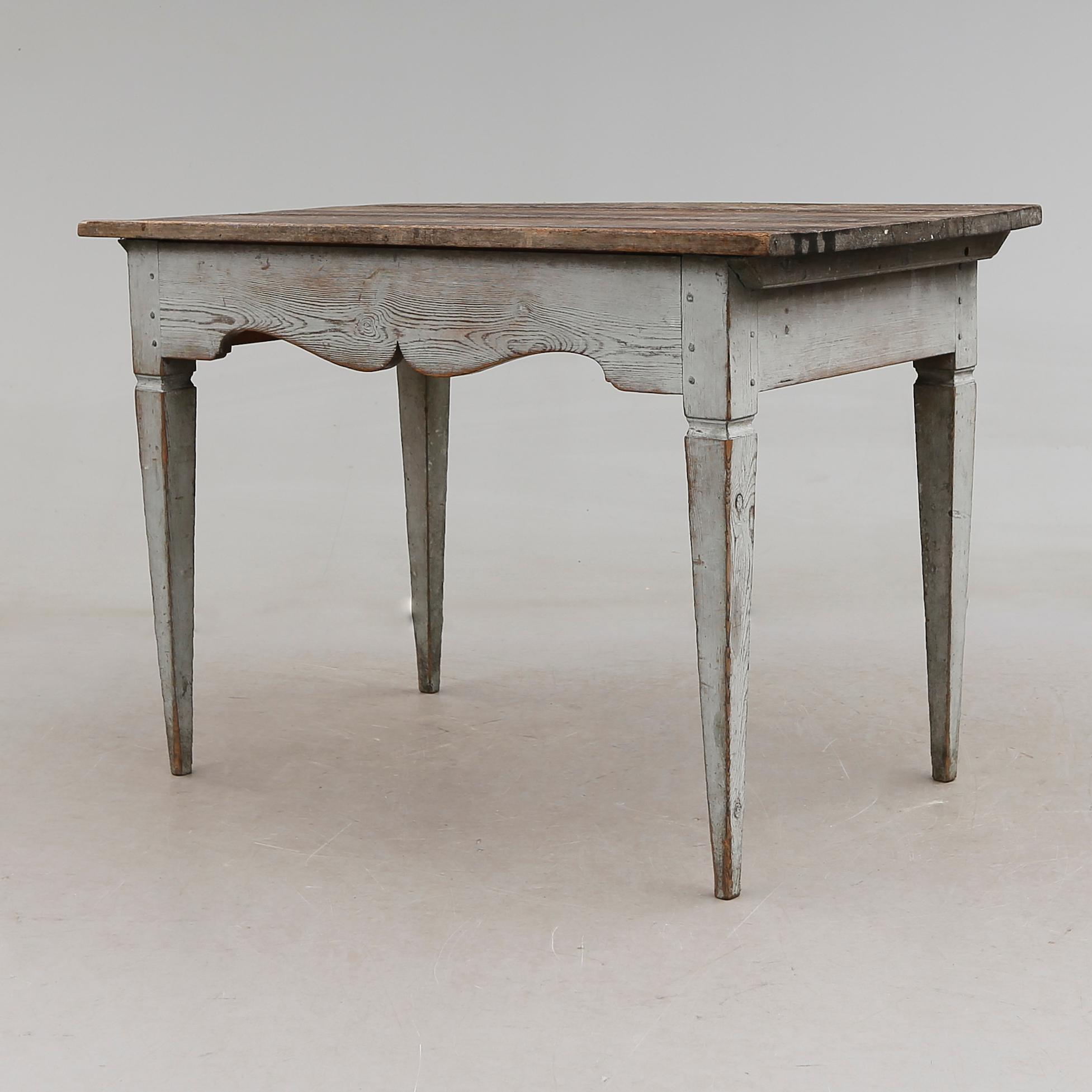 BORD, gustavianskt, 1700-talets andra hälft.