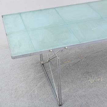 IKEA, "Moment", formgiven av Niels Gammelgaard 1985.