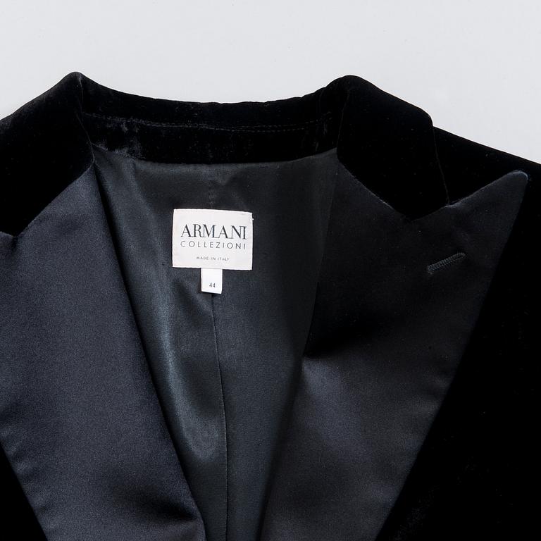 LADIES TUXEDO, Armani. Size 44.