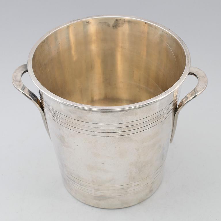 CHAMPAGNEKYLARE, försilvrad mässing, St Médard, 1900-talets mitt.