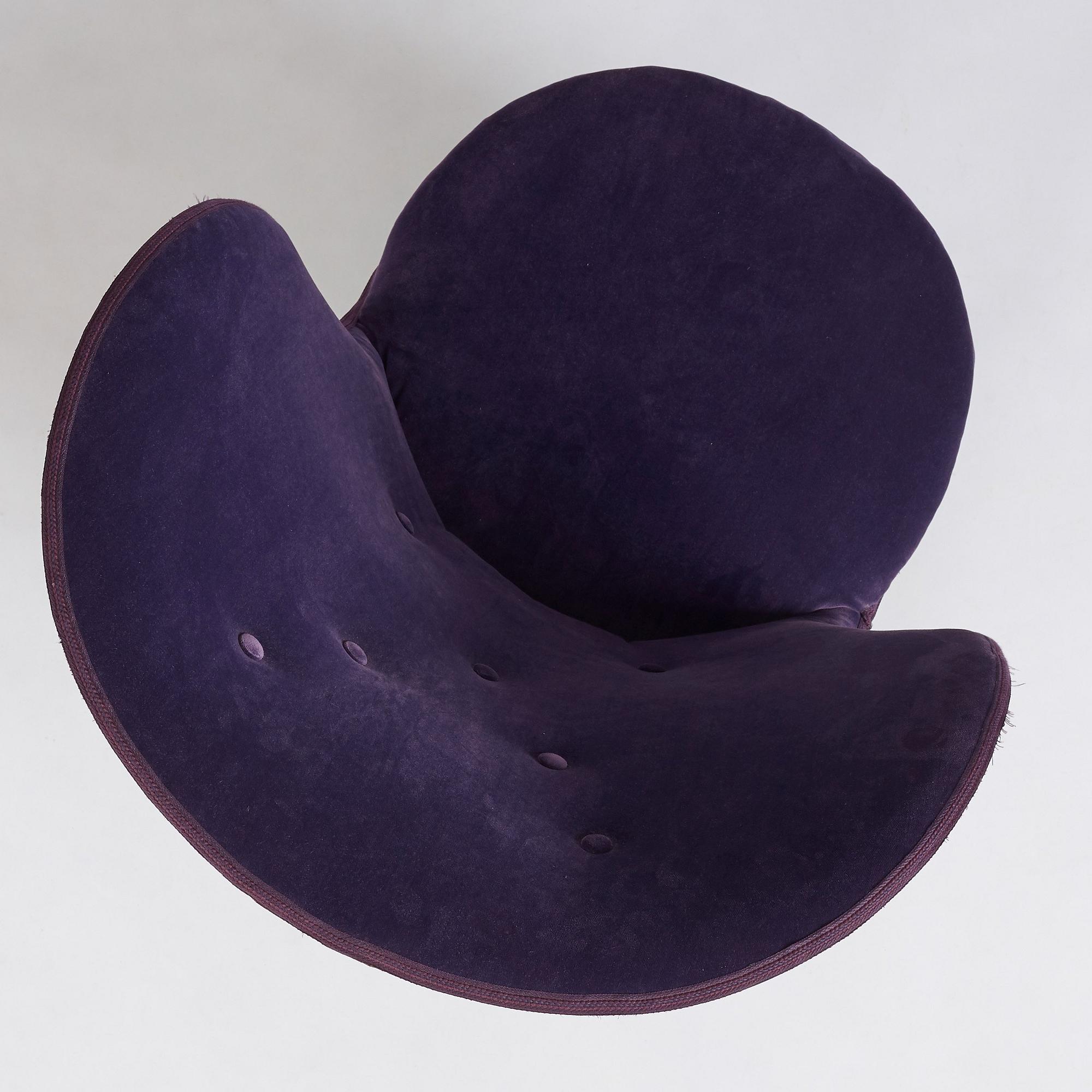 Uno Åhrén, a Swedish Grace black lacquered "Lady's armchair", Mobilia AB, Malmö ca 1925.