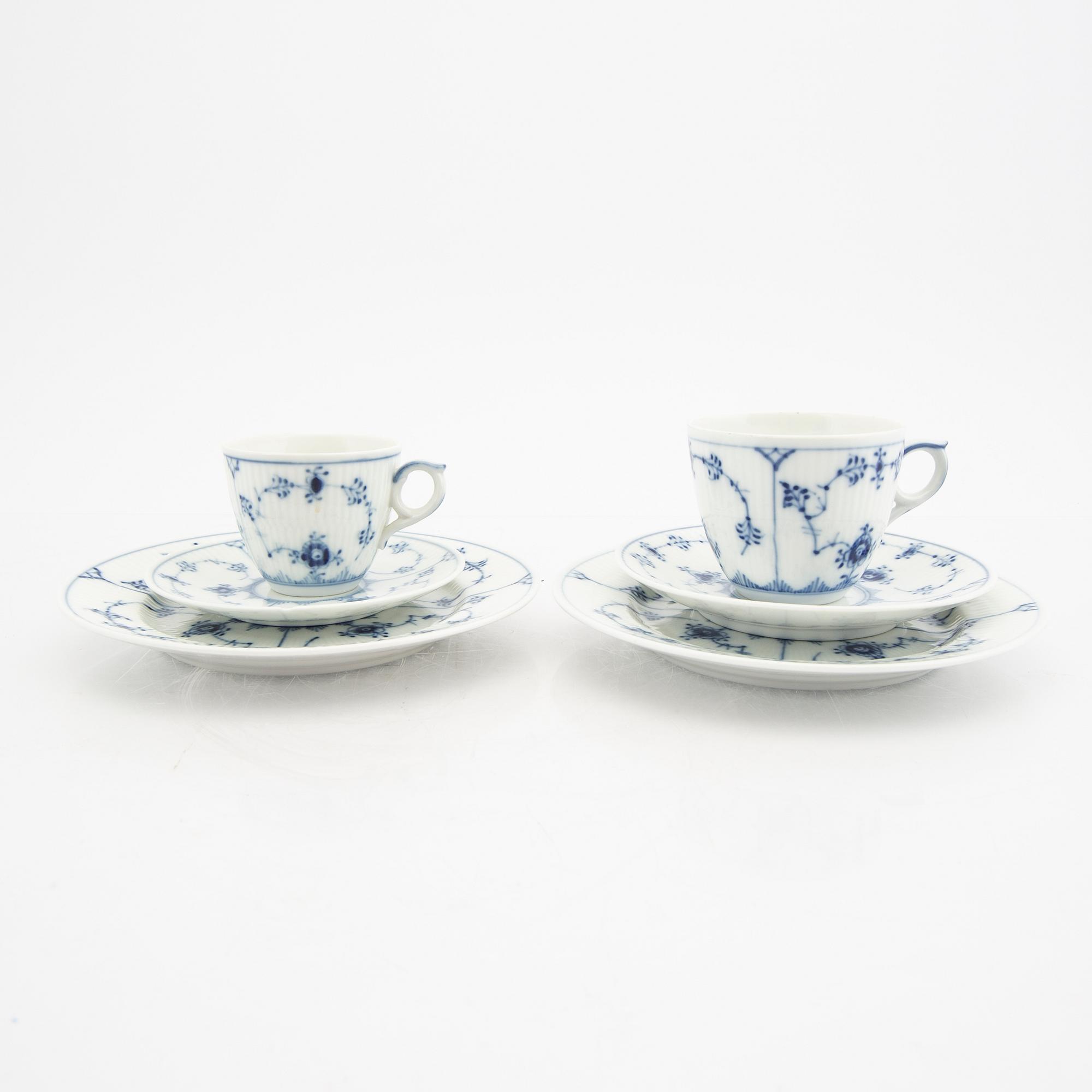 Coffee service 25 pcs "Musselmalet Riflet" Royal Copenhagen Denmark porcelain 1957-1973.