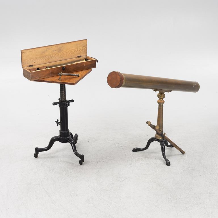 A telescope, A. Bardou, Paris, around the year 1900.