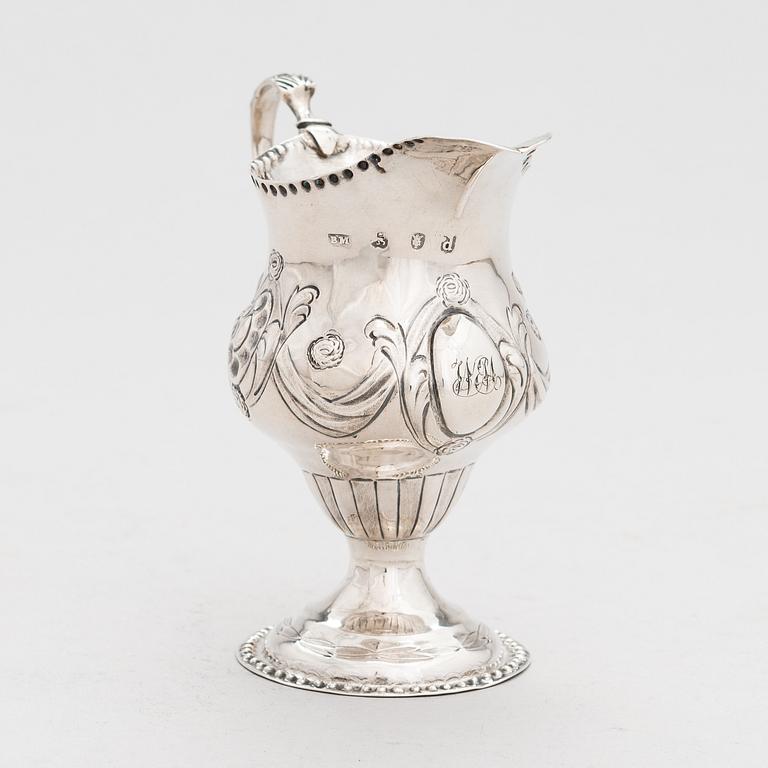 Gräddsnäcka, sterlingsilver, London 1779.