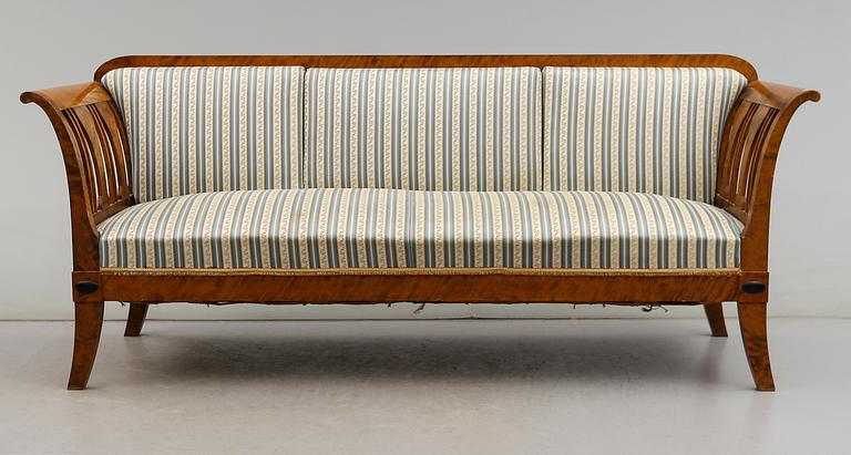 SOFFA, Karl-Johanstil, 1900-talets första hälft.