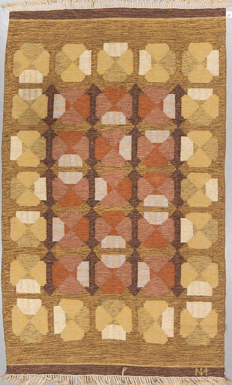 A CARPET, flat weave, ca 303 x 179,5 cm, signed, Finland.