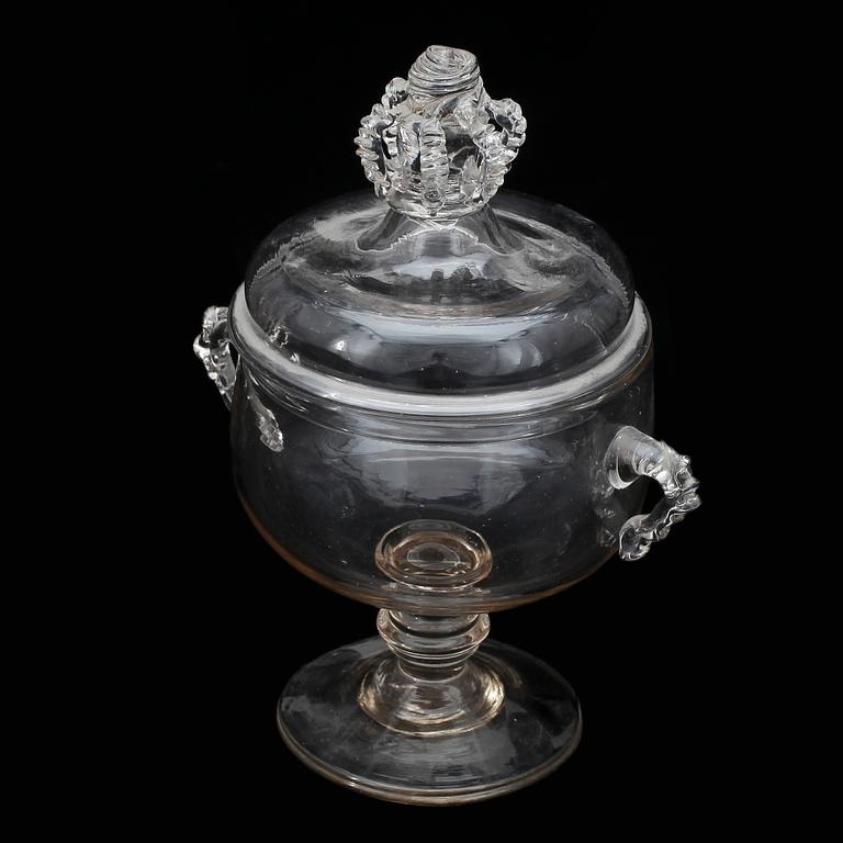 SOCKERSKÅL MED LOCK, glas, Sverige 1700-tal.