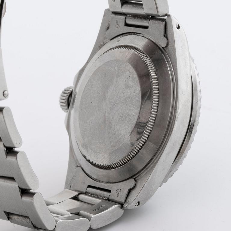 ROLEX OYSTER PERPETUAL DATE SUBMARINER WRIST WATCH, 40 mm.