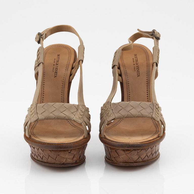 Bottega Veneta, sandaletter, storlek 36.