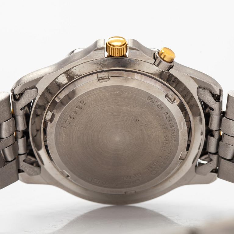 Seiko Kinetic wristwatch, 40 mm, gold / steel, plastic crystal, 1990s.