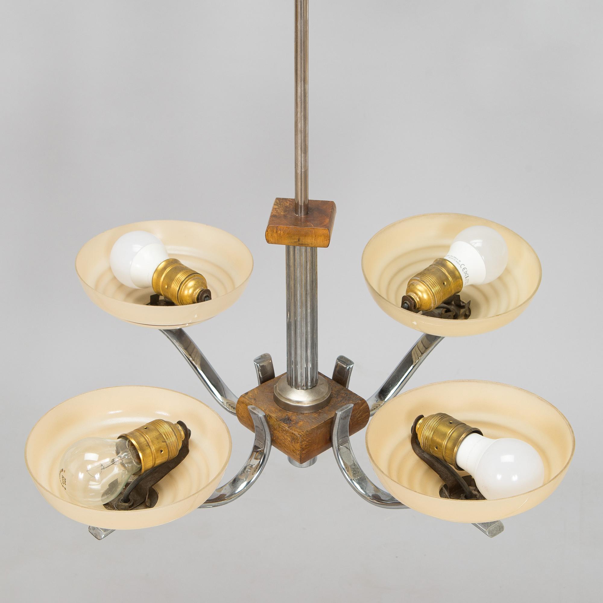 Kattovalaisin, 1930-luku.