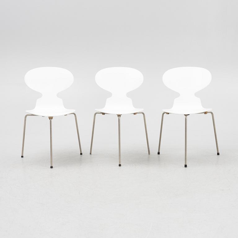 Arne Jacobsen, stolar 3 st, ”Myran”, Fritz Hansen, Danmark.