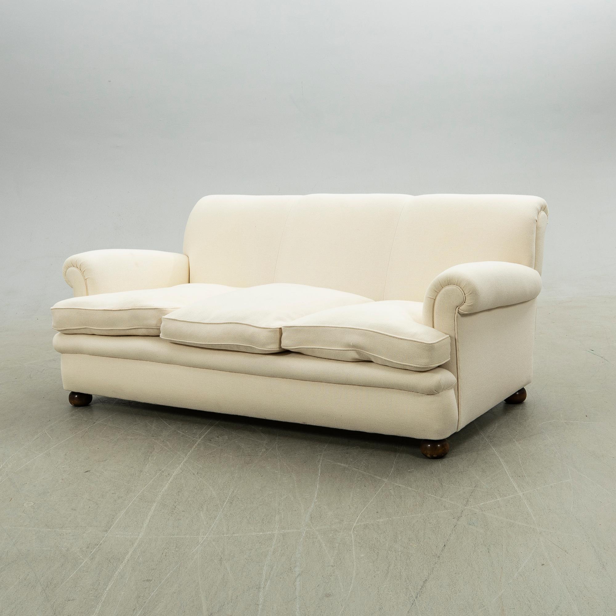 Josef Frank, sofa, model 703, Svenskt Tenn.