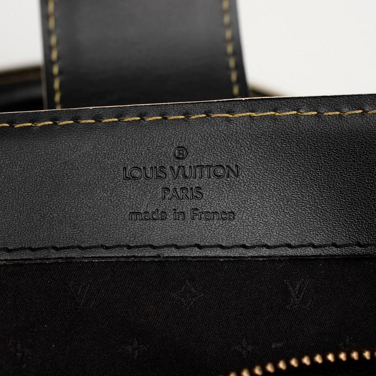 LOUIS VUITTON, a black leather shoulder bag, "Suhali le fabulex".