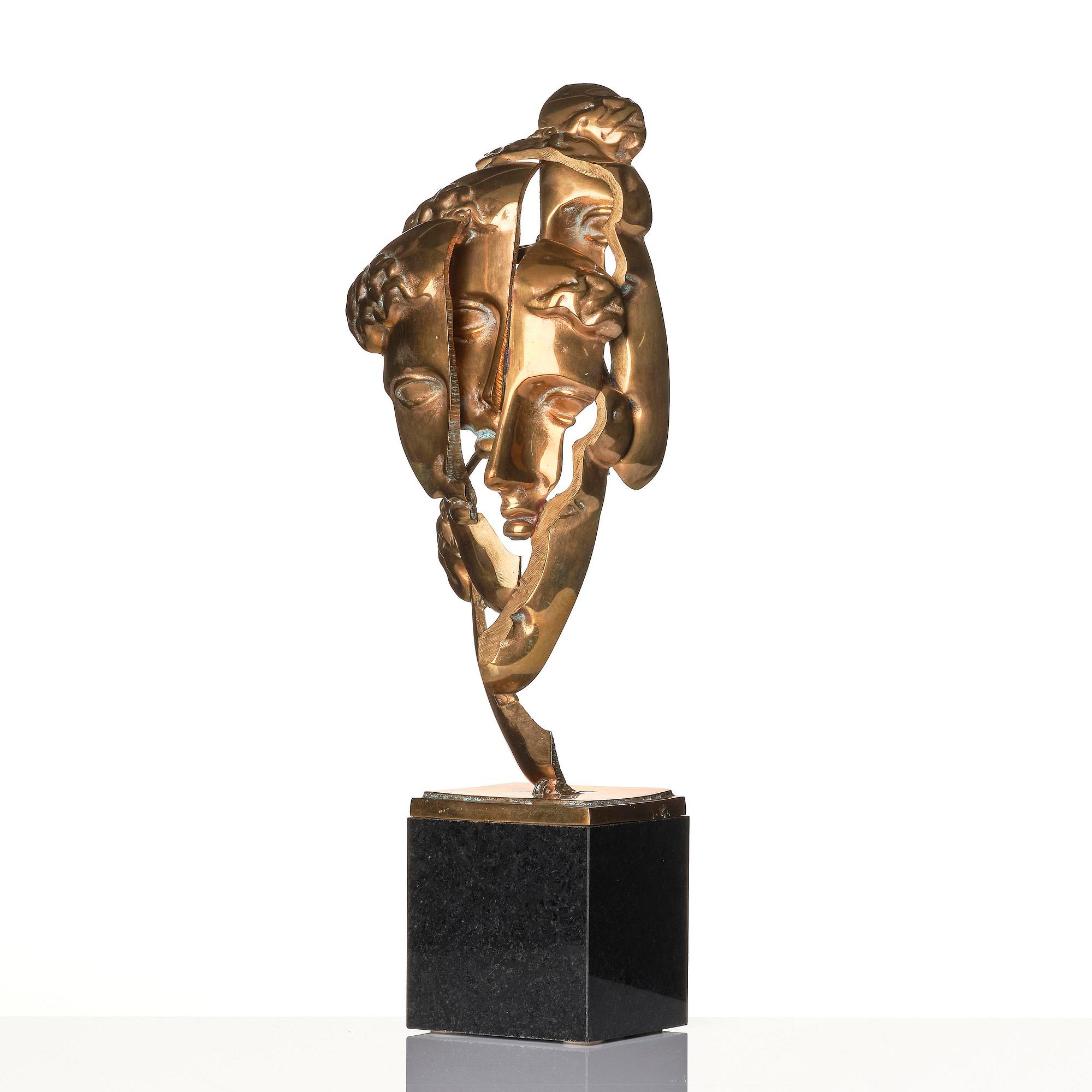 Arman (Armand Pierre Fernandez), "Fragments de Venus".