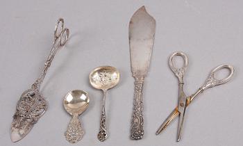 PARTI BESTICKUPPSÄTTNING, silver, 1800/1900-tal. 2934 g.