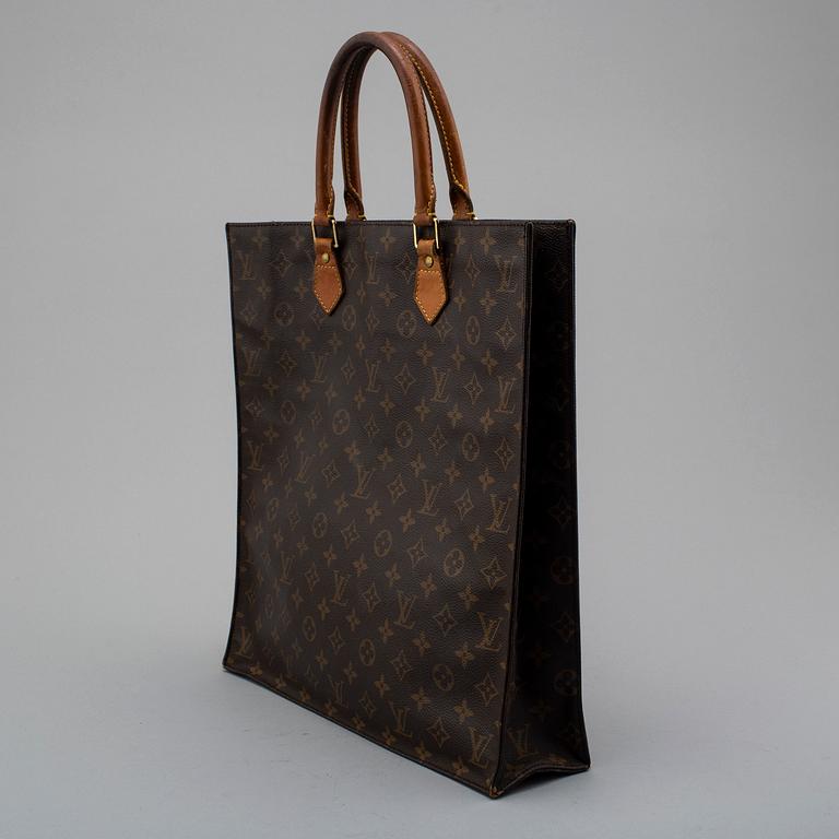 LOUIS VUITTON 'Sac Plât'.