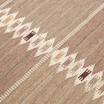 CARPET. "Salerno grå" ("Kristianstad"). Flat weave. 306 x 229 cm. Signed AB MMF BN.