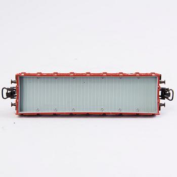 MÄRKLIN, sähkövetureita, 2 kpl ja vaunu, Saksa.