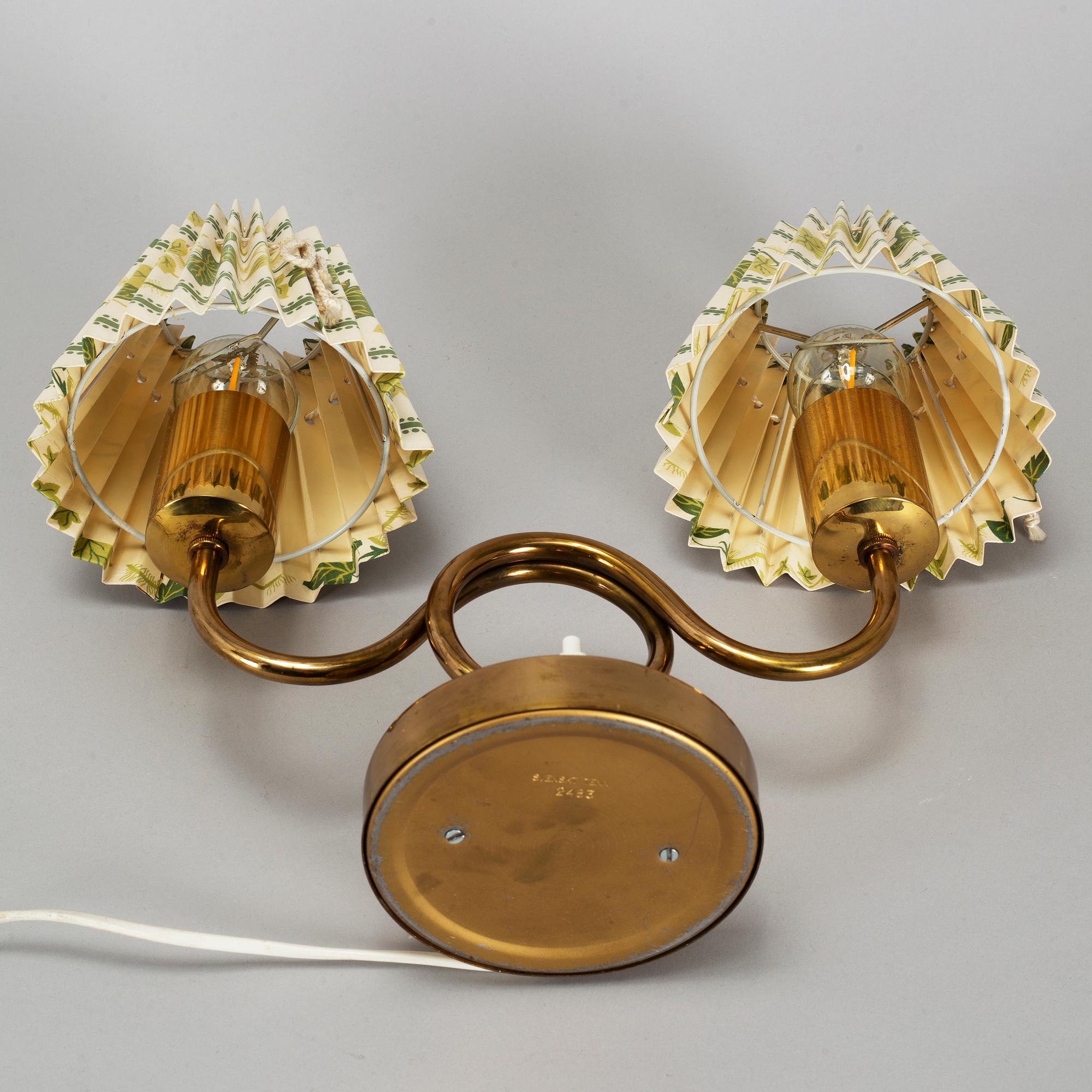 JOSEF FRANK, bordslampa, mässing, modell 2483, för Firma Svenskt Tenn.