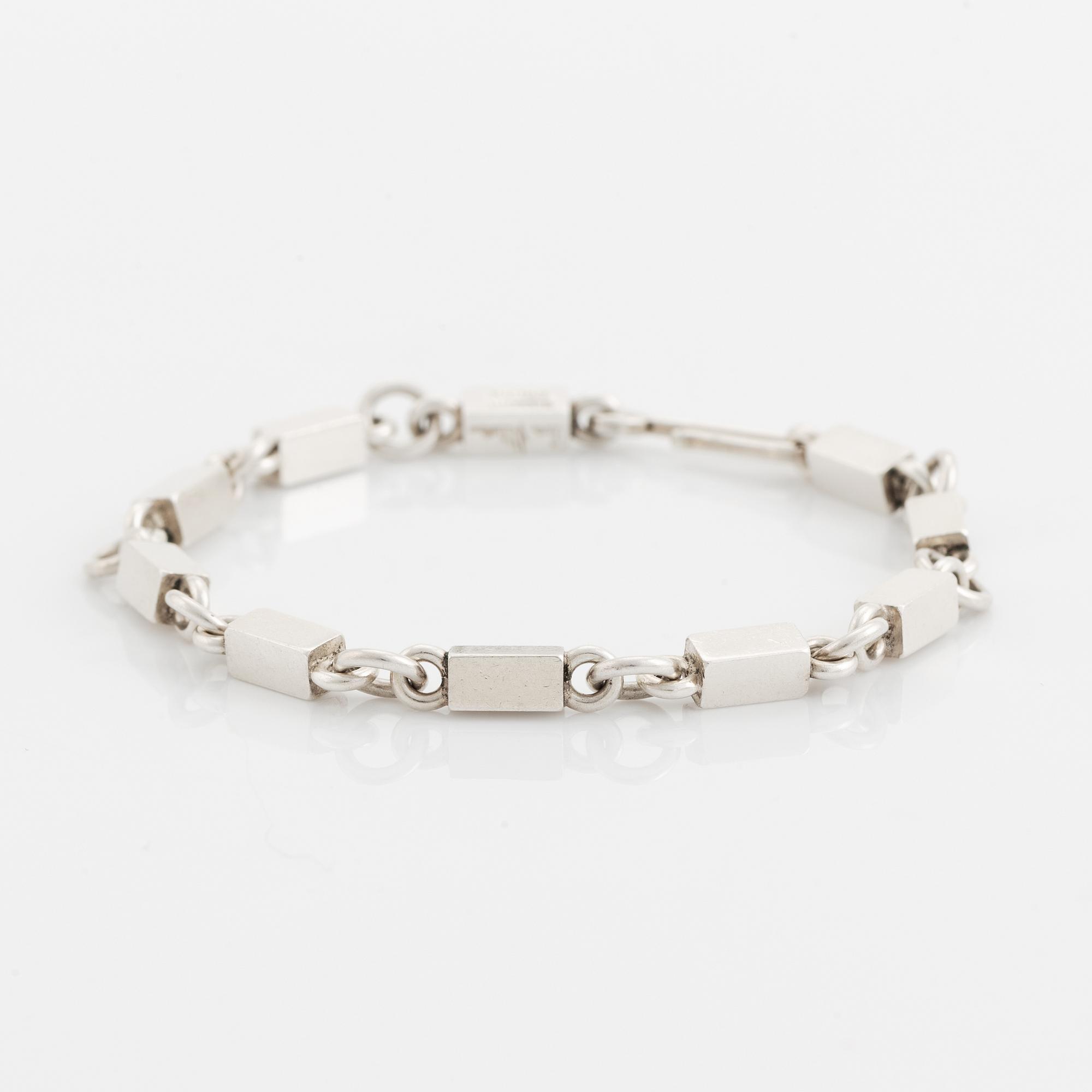 Wiwen Nilsson, armband, sterlingsilver, Anders Nilsson, Lund 1963.