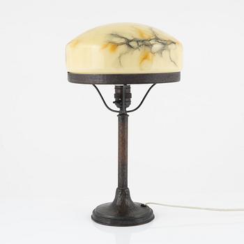 An Art Nouveau table light, early 20th century.