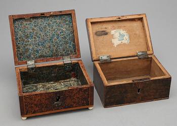 SKRIN, 2 st, rotfanér, 1800-tal.