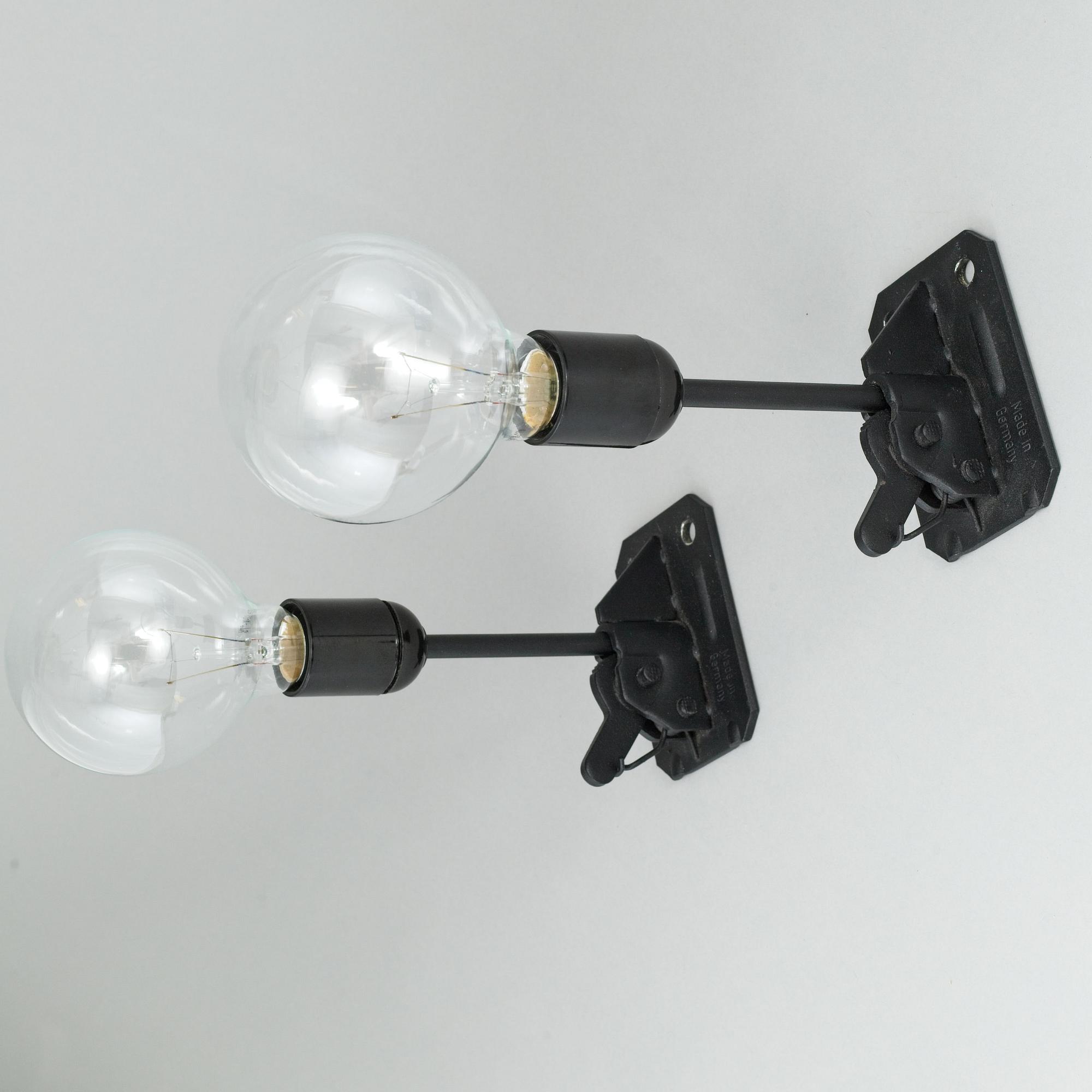 ANDREAS MARTIN-LÖF, a pair of wall lamps, Blond Belysning, executed for the Design bar 2016.