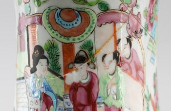 VAS, porslin, Kina, Kanton, 1800-talets mitt.
