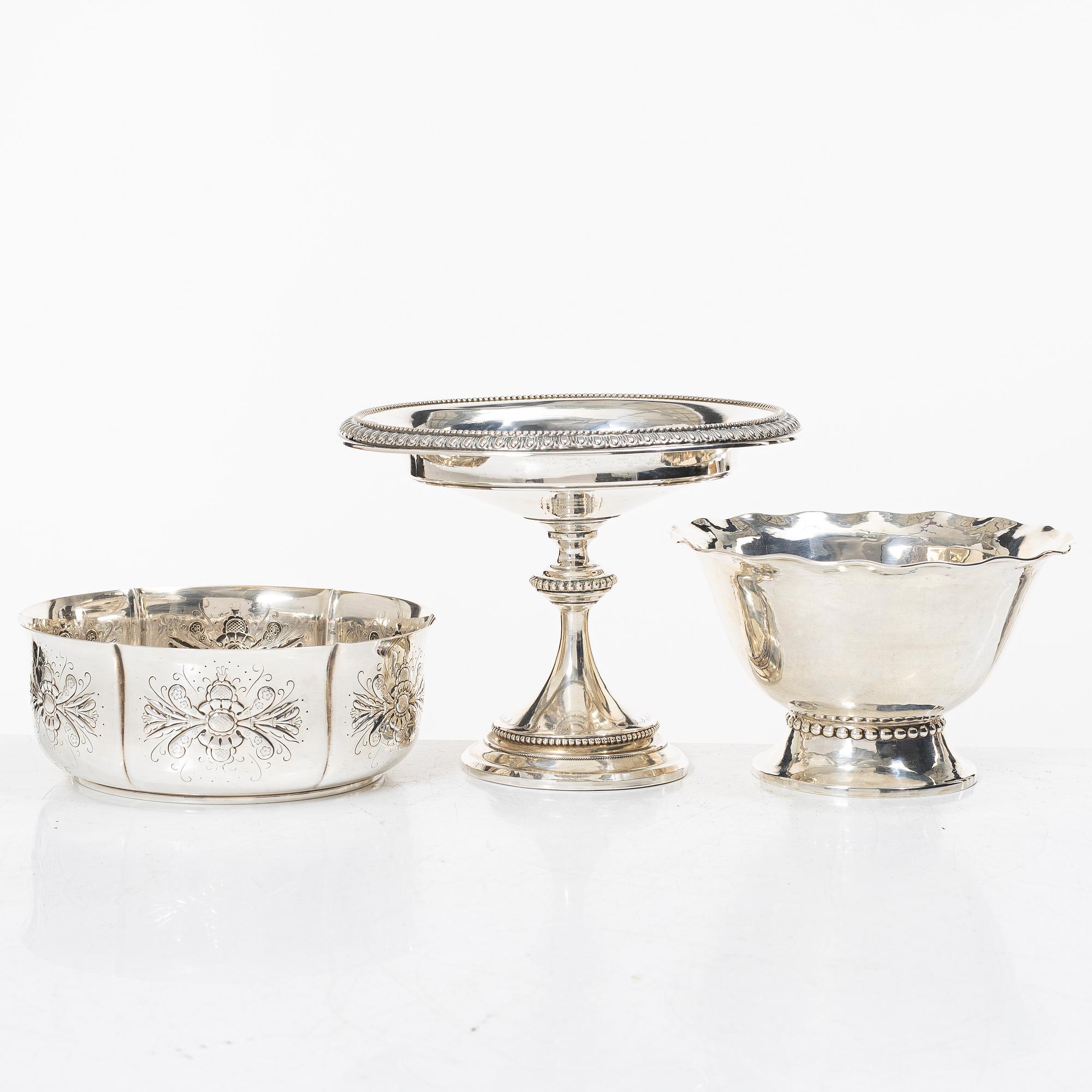 Three silver bowls , including GAB, 20th century.