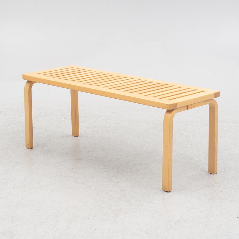 Alvar Aalto, a model 153B bench, Artek, 2006.