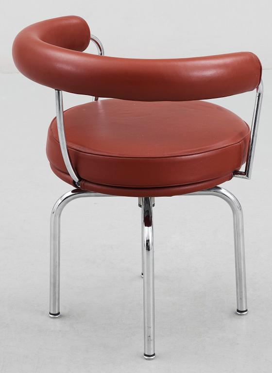 A Le Corbusier 'LC 7' chromed steel and braun leather chair, Cassina, Italy.