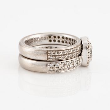 Lars Wallin, rings, 2 pieces, "Ferry", 18K white gold with princess-cut and brilliant-cut diamonds.