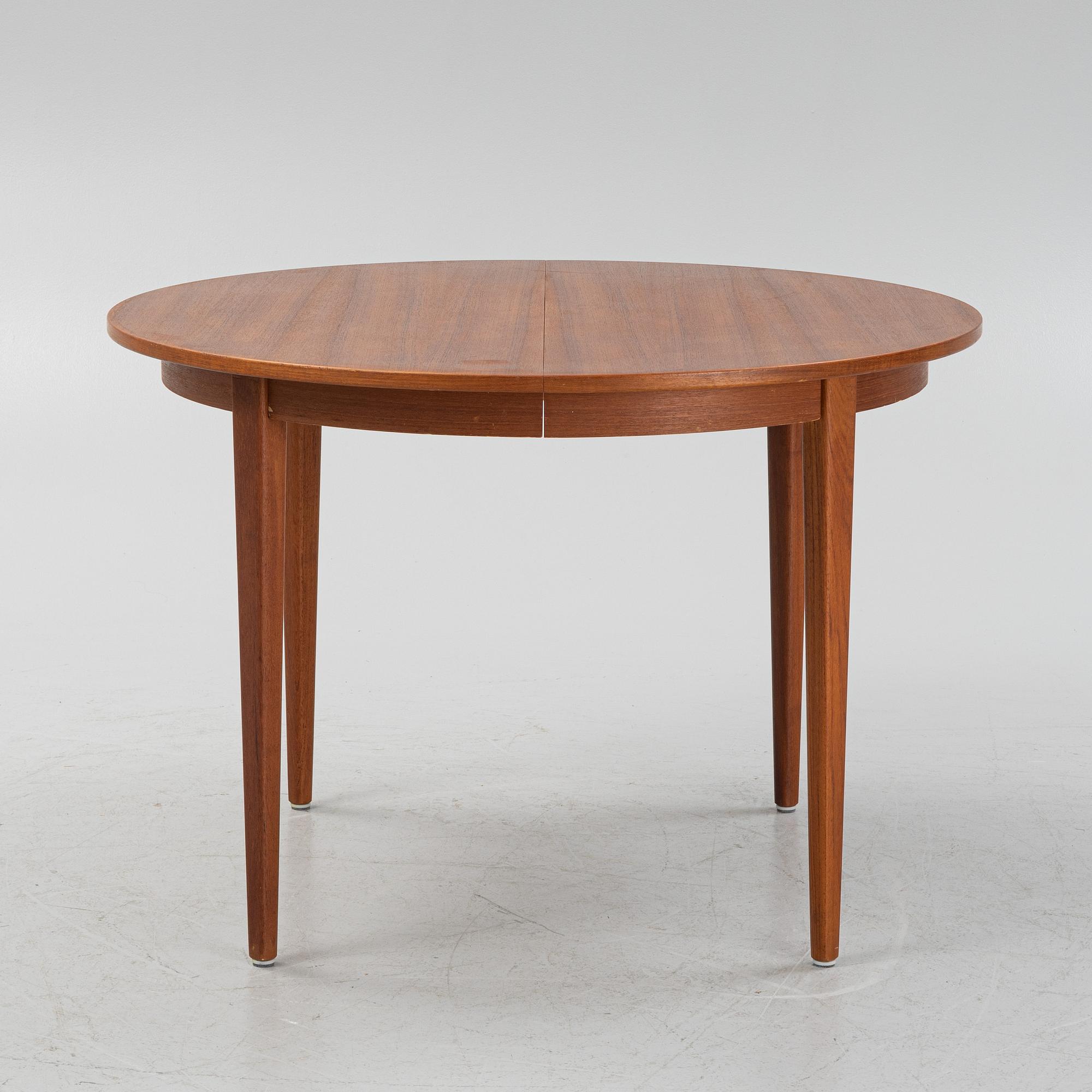 A 1950-60s dining table.