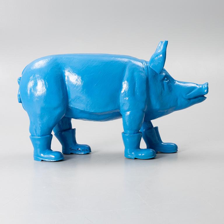 William Sweetlove, "Cloned blue father pig".