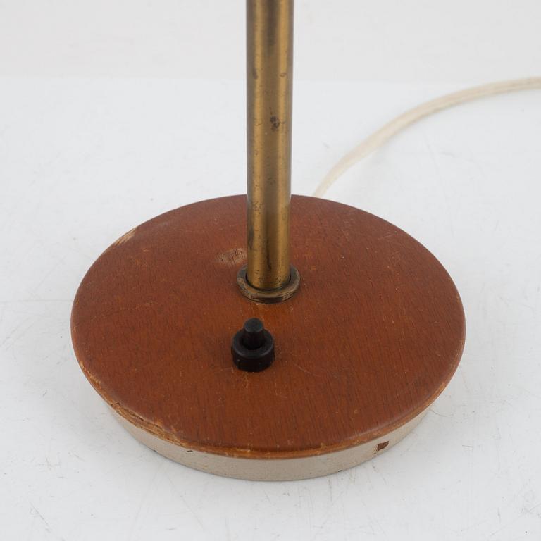 Bertil Brisborg, table lamp, Triva "532-007", Nordiska Kompaniet, 1950s.