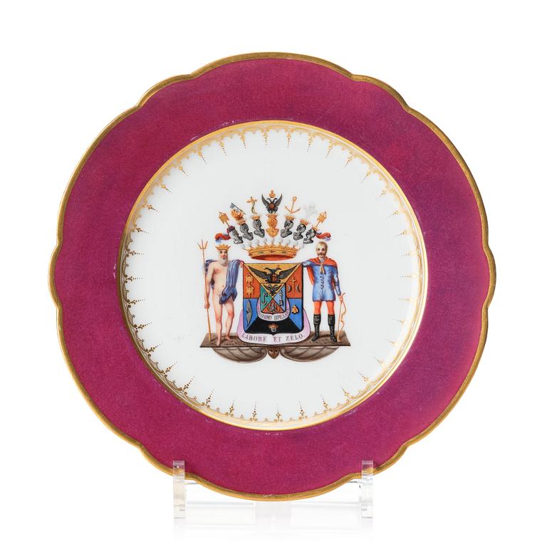An armorial dinner plate with the arms of Bezborodko, 19th Century.