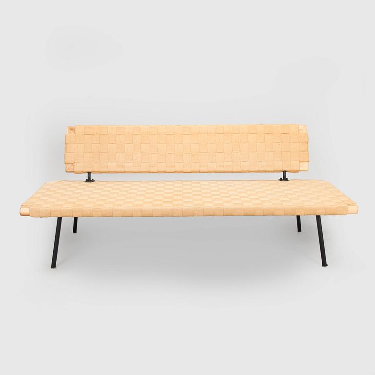 Ilse Crawford, sohva/päiväpeti, "Sinnerlig", IKEA. 2000-luku.