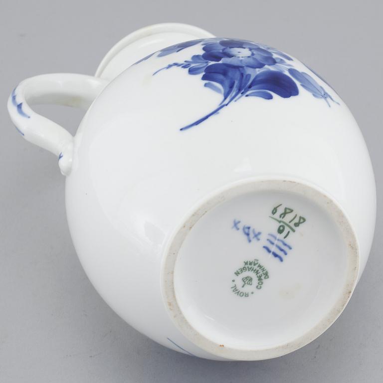 74 pieces of porcelain tableware by Royal Copenhagen, "Blue flower", second half of the 20th century.