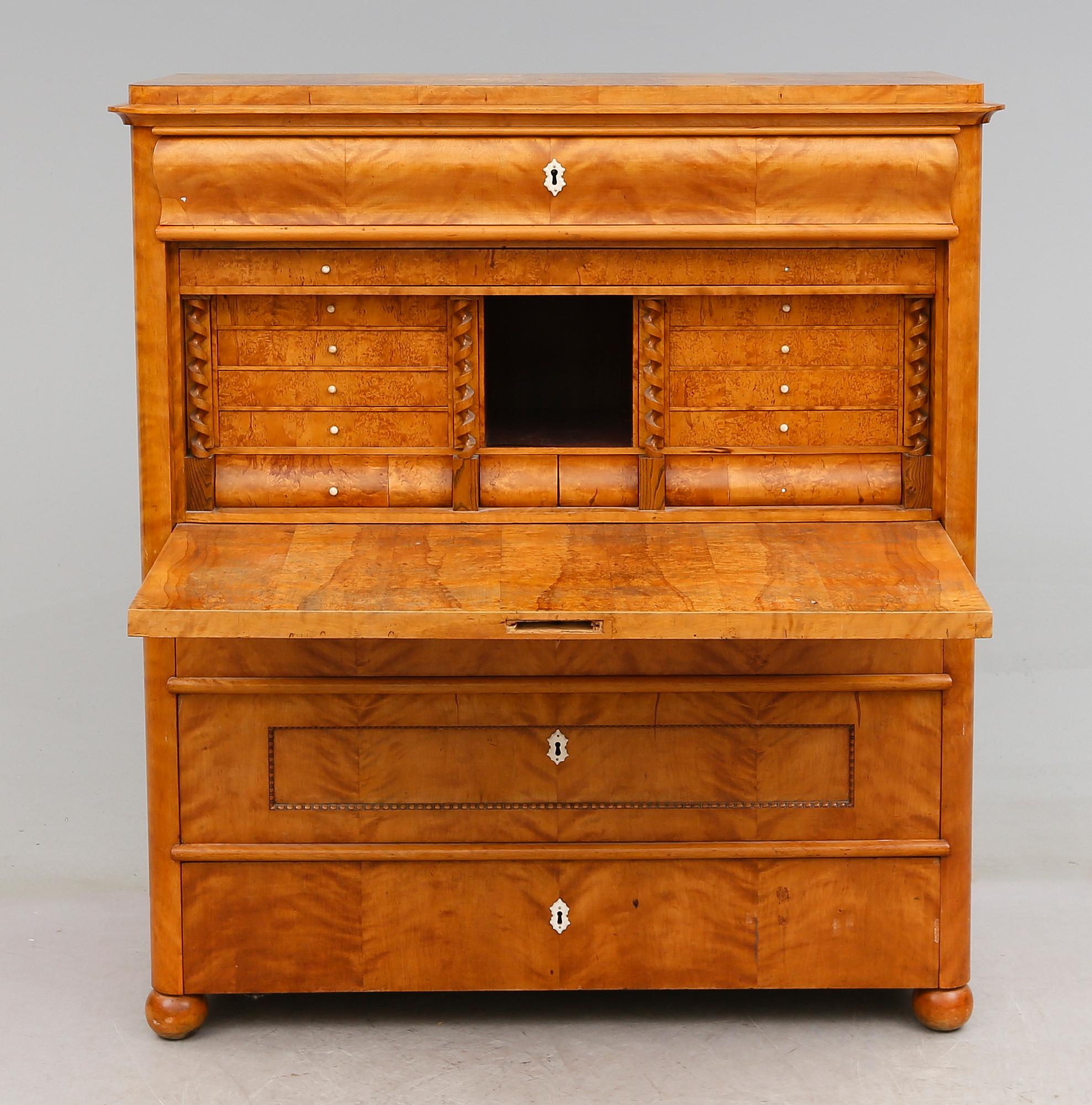 CHIFFONJÉ, Karl-Johan, 1800-talets mitt.