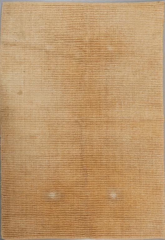 MATTA,  trol omkring 1900-talets mitt, 198 x 140 cm.