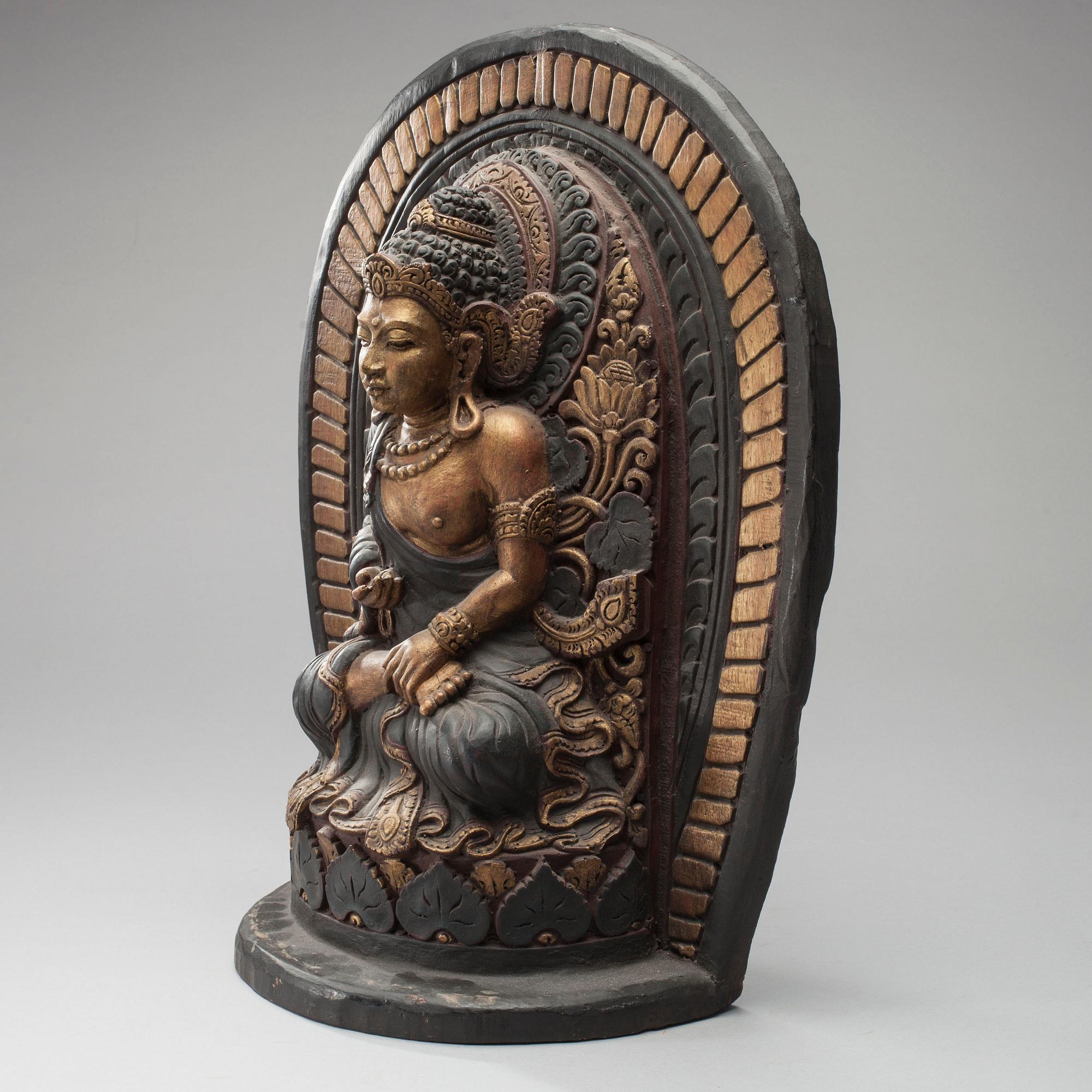 SKULPTUR, målat trä, Tibet 1900-tal.
