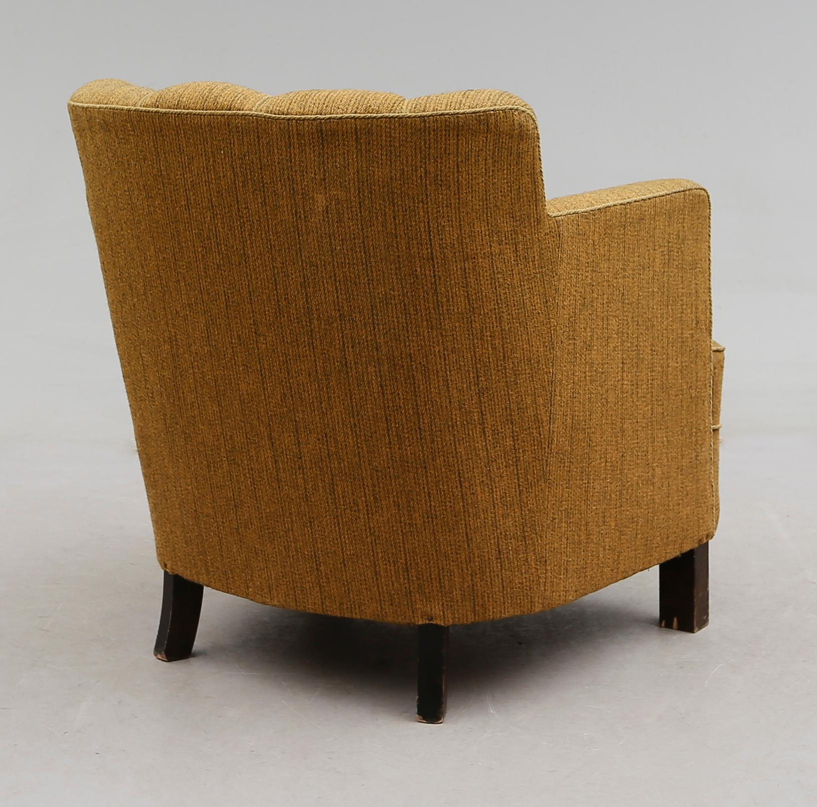 FÅTÖLJ, 1900-talets första hälft.