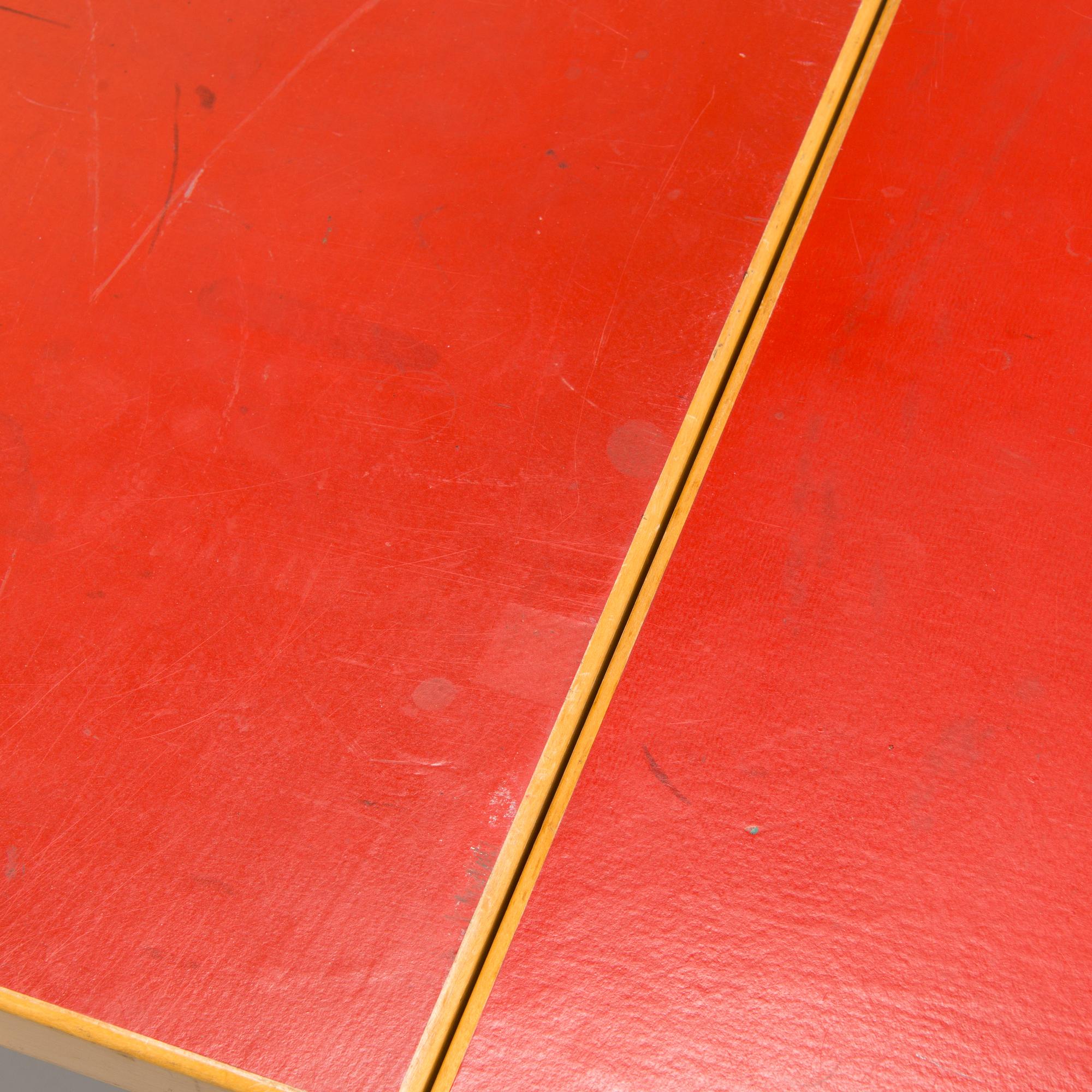 Alvar Aalto, a 1960s 'DL82' table for O.Y. Huonekalu- ja Rakennustyötehdas.